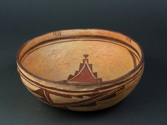 Polacca Polychrome bowl,