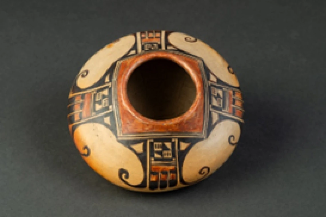 small polychrome jar with eagle-tail design