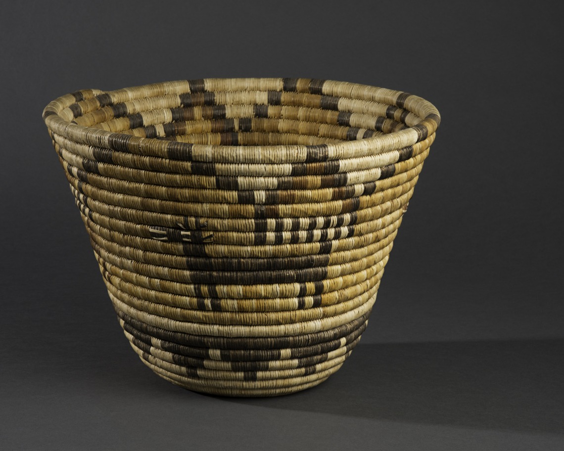 Coiled bowl with antelope and cloud design, yucca and galleta grass, ca. 1945. Donated by Judith and Andrew Finger, 2018