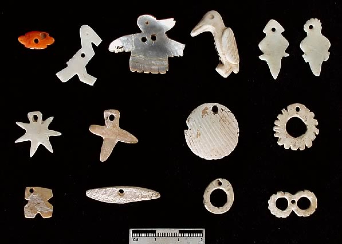 shell jewelry-pendants