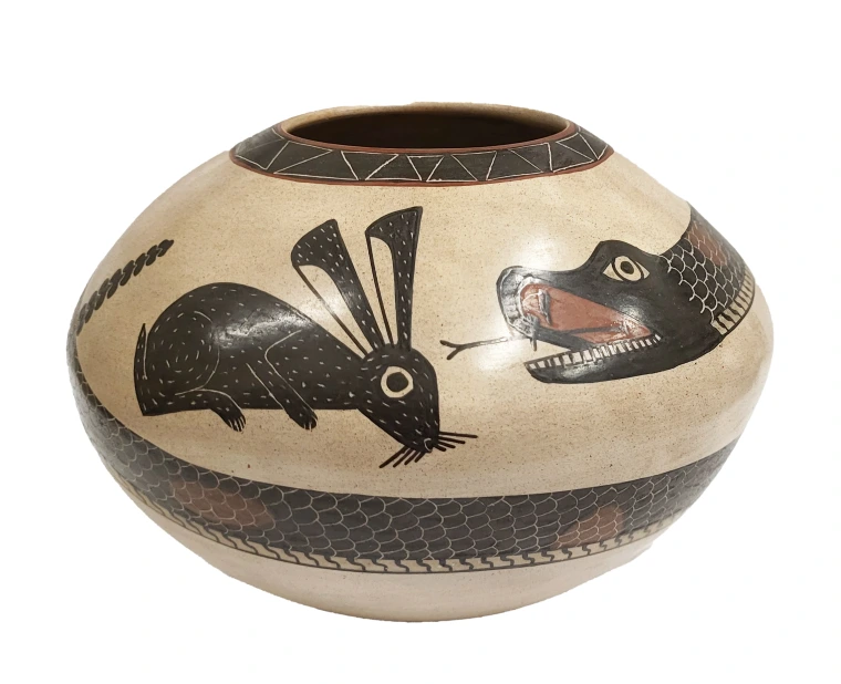 Mata Ortiz pot depicting rattlesnake and rabbit