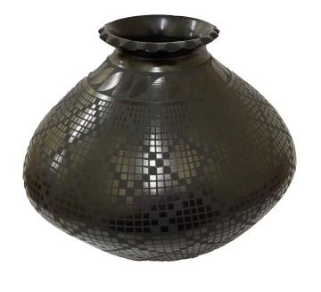 black Mata Ortiz olla